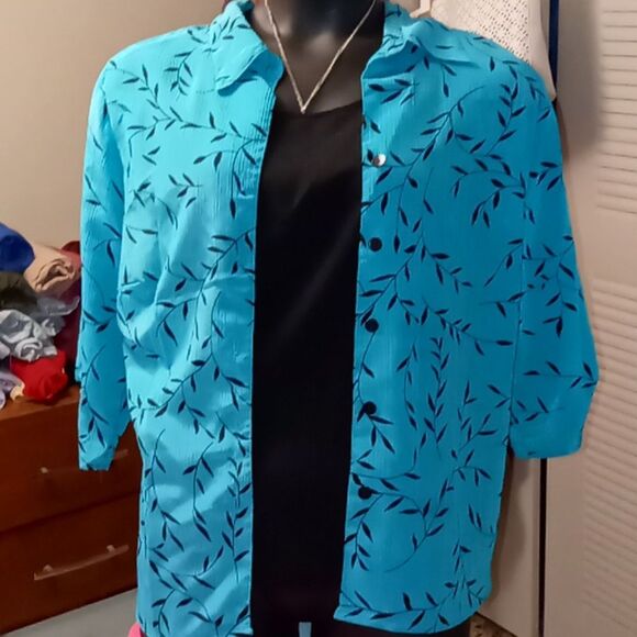 Blouse bundle - Picture 2 of 6